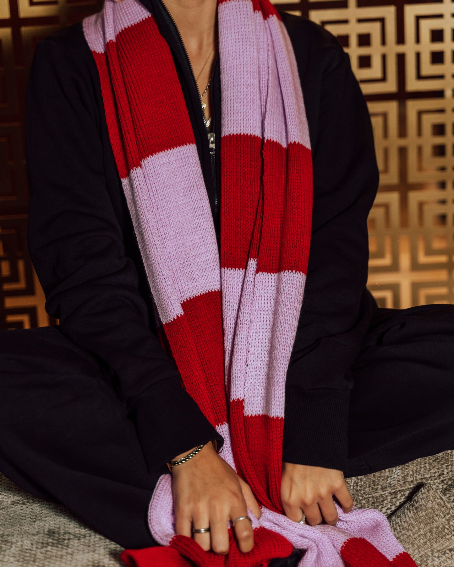 Flame scarf